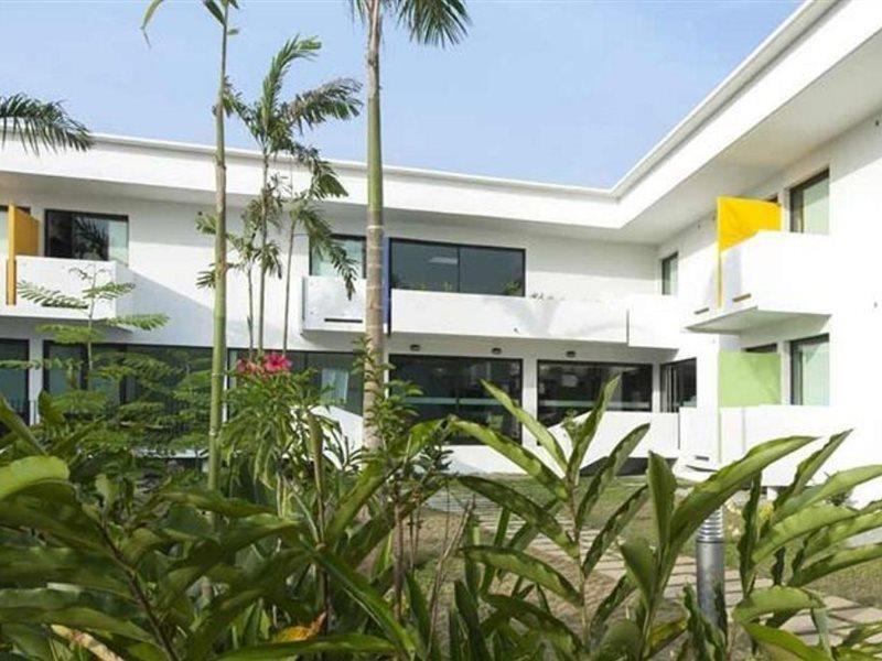 Onomo Hotel Abidjan Exterior foto